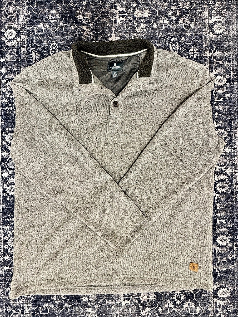 G.H. Bass & Co Men’s XL Gray Fleece Lined Button Pullover Sweater